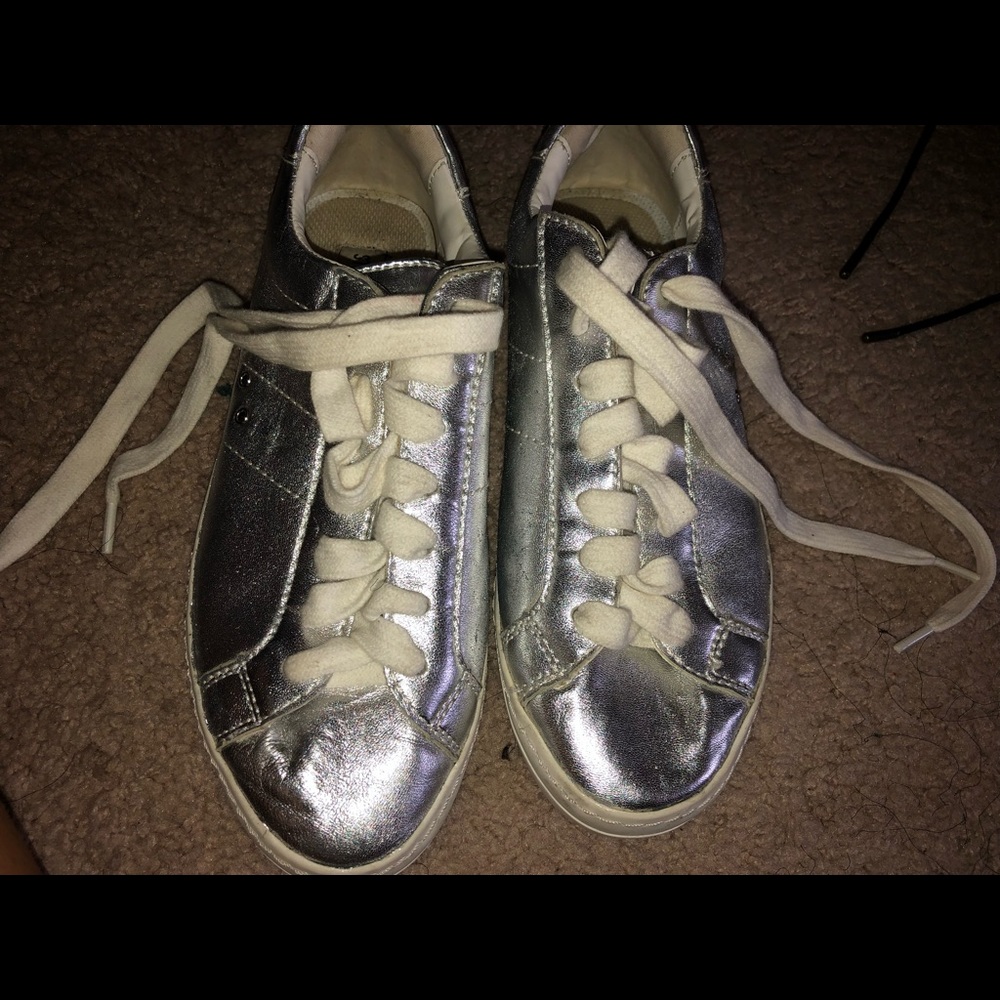 Steve Madden sneakers